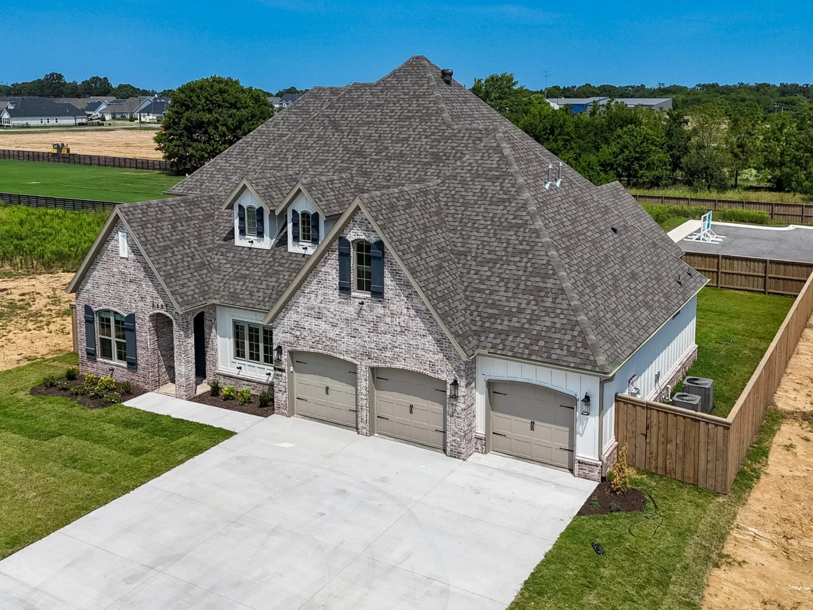 6492 Align Ave, Springdale, AR 72762