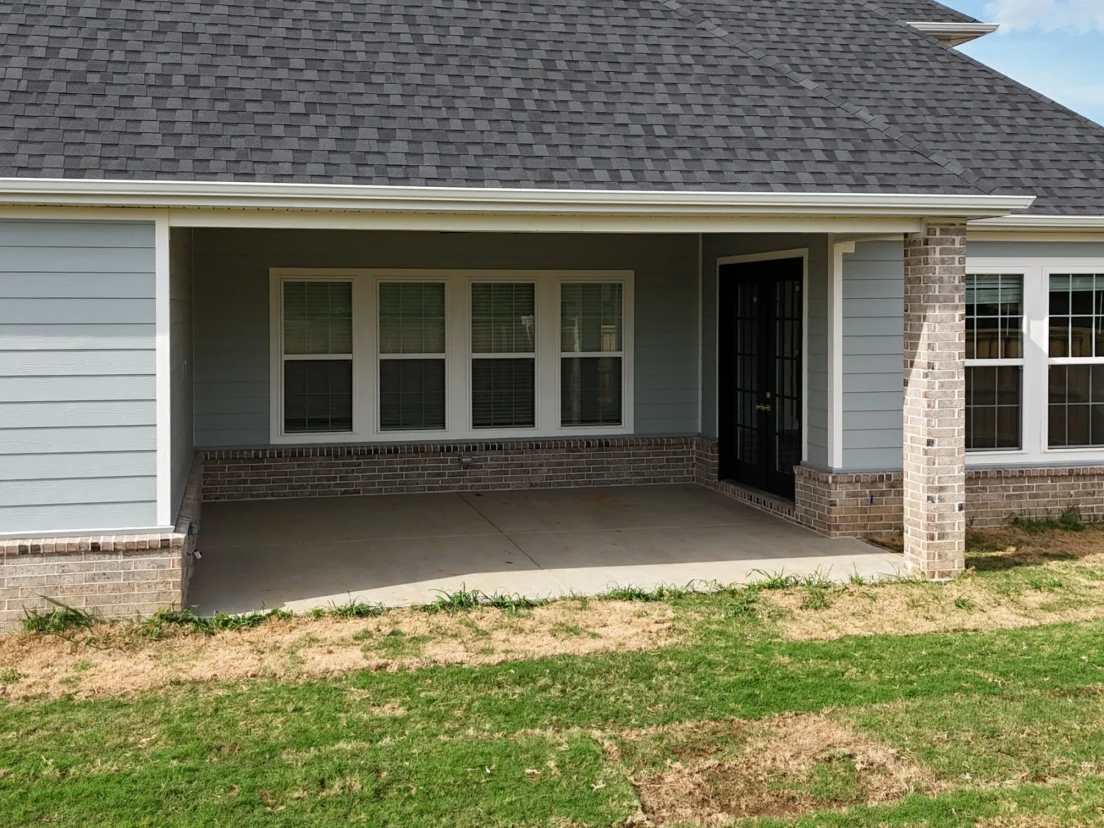 6557 Courtland Ave, Springdale, AR 72762