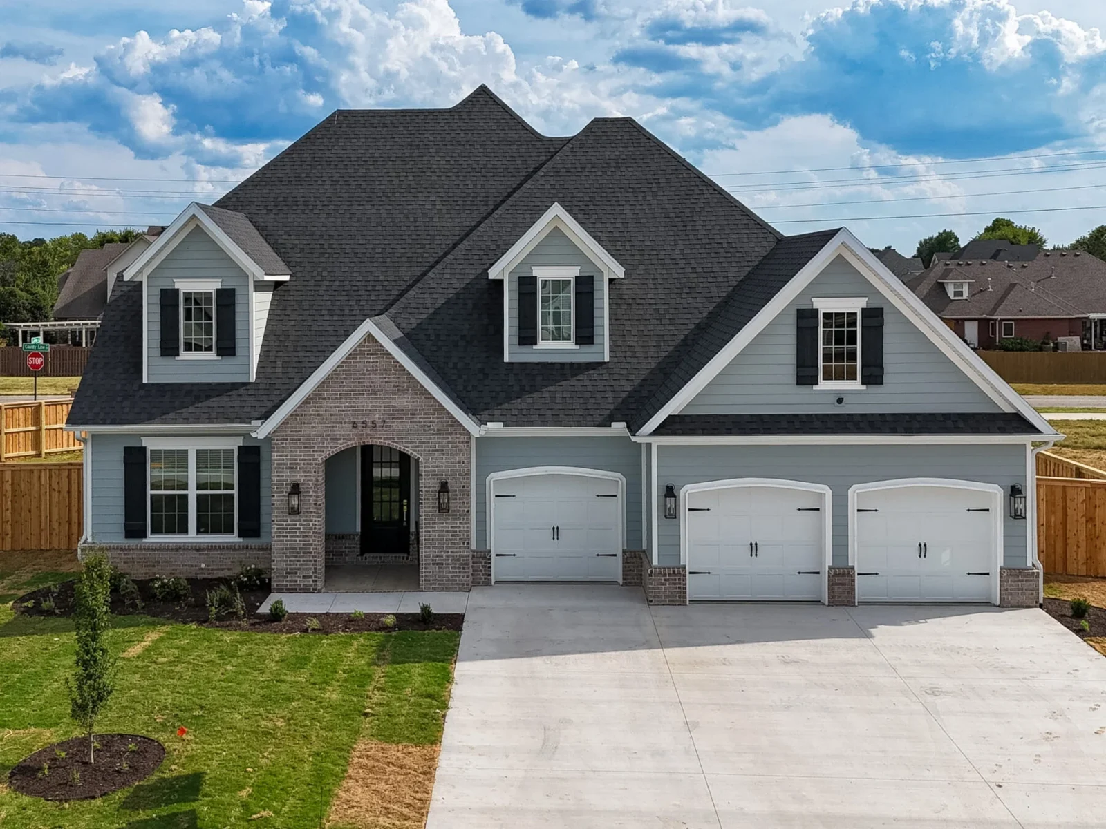 6557 Courtland Ave, Springdale, AR 72762