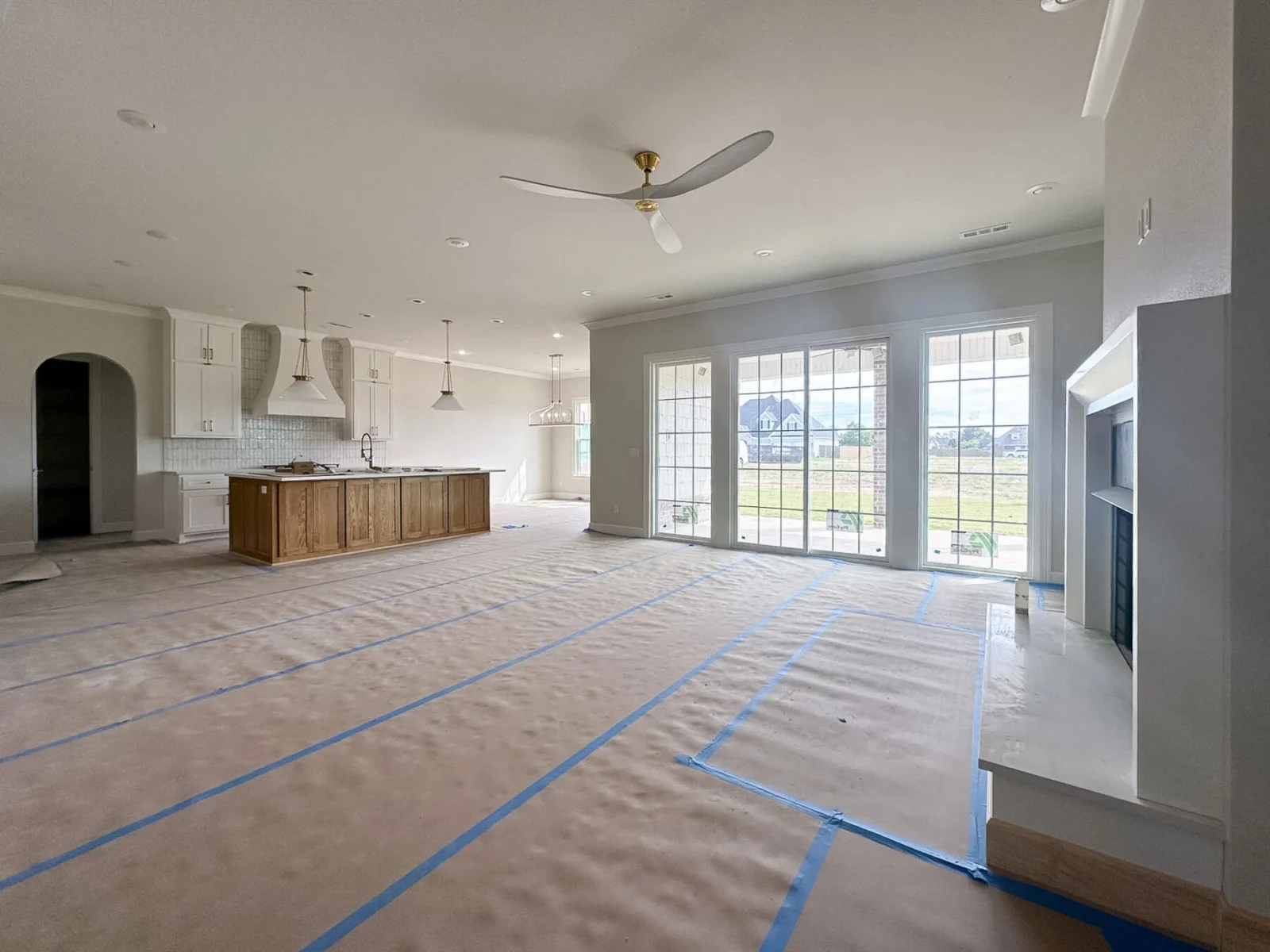 6583 County Ave, Springdale, AR 72762